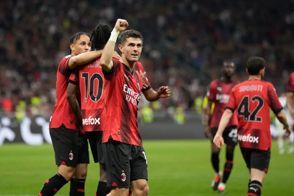 Los Rossoneri quedaron subcampeones en la actual temporada