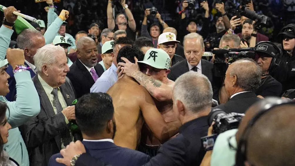 AP El mexicano lidera las 168 libras