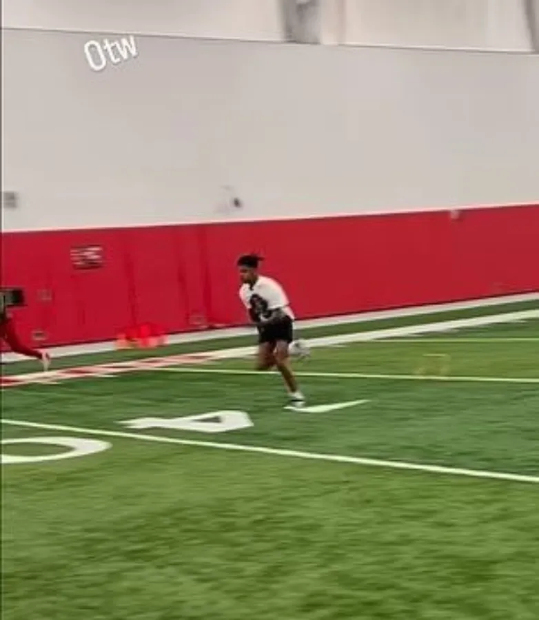 Tank Dell regresó a entrenar tras ser herido