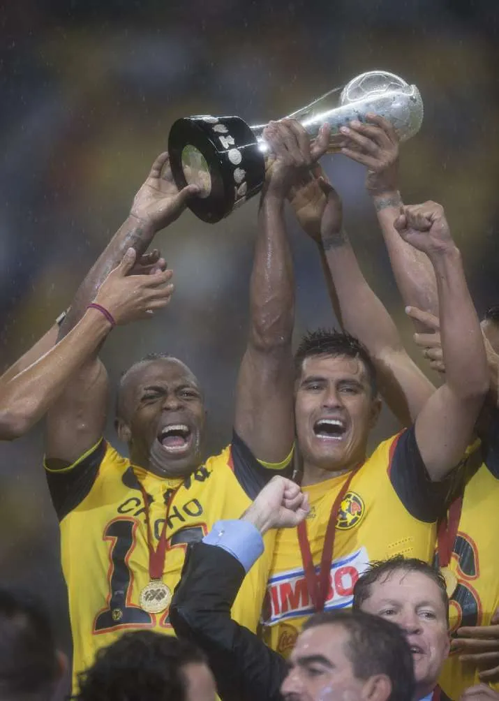 Chucho y Osvaldito celebrando el título del Clausura 2023