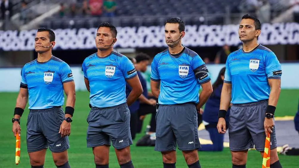 Habrá una tripleta arbitral mexicana