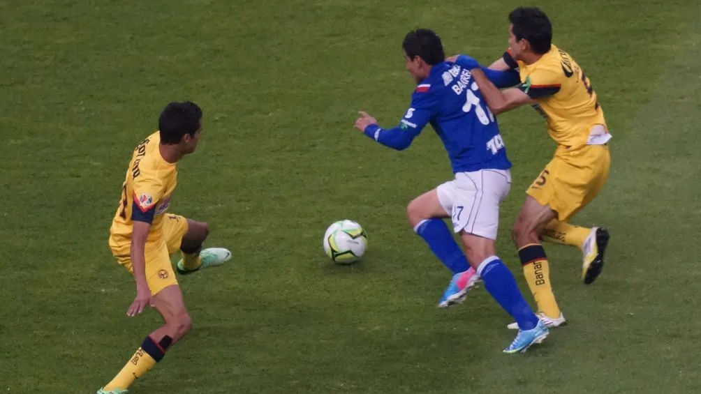 Jugada de la expulsión de Molina en la Final