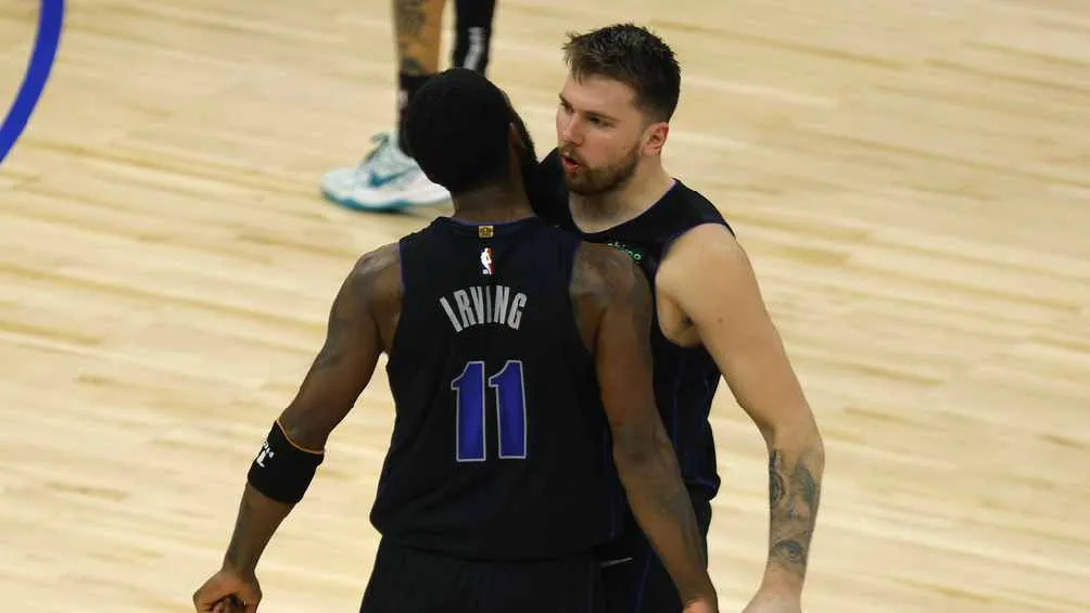 AP Los Mavs se acercan a las Finales