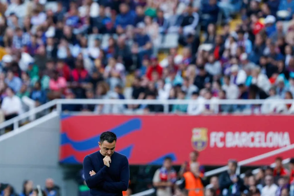 Hernández en el banquillo de Barcelona