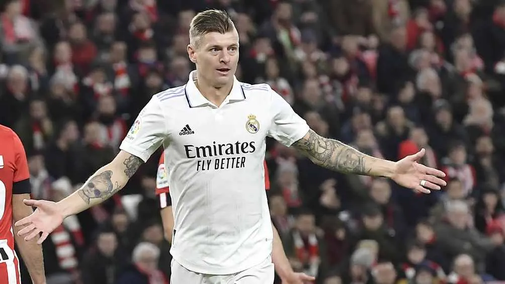 Homenajearon a Kroos