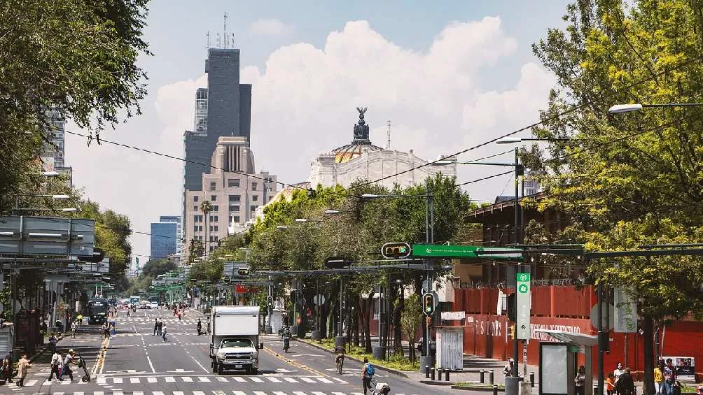 Hoy la Ciudad de México podría alcanzar los 35°C durante la tarde.