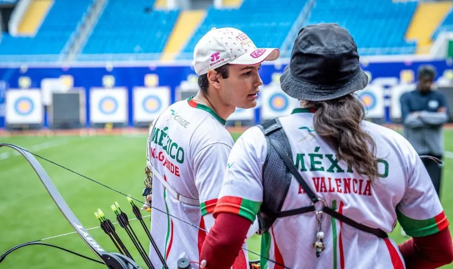 Alejandra Valencia y Matías Grande en Corea