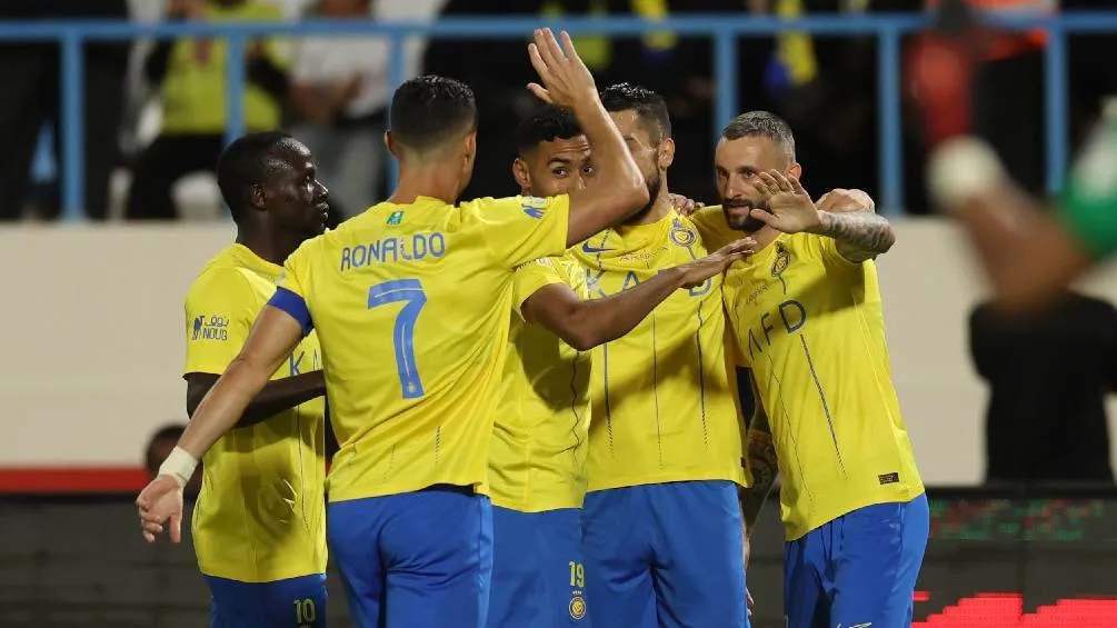 Se queda con el título de goleo