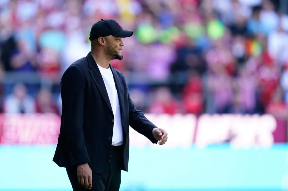 Kompany solo ha dirigido a Burnley y Anderlecht