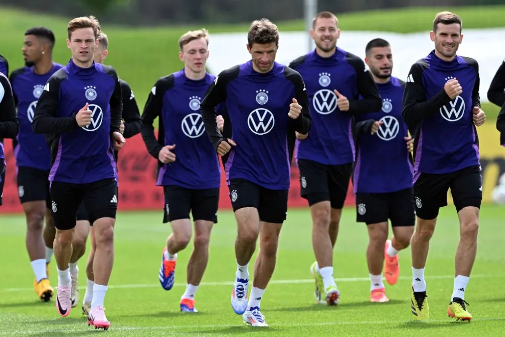 Müller en entrenamiento con la selección