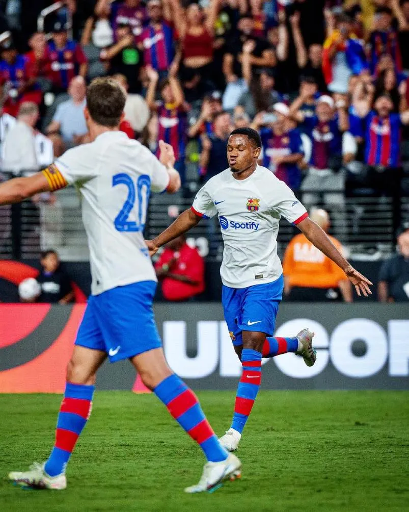 La carta de Fati todavía pertenece a Barcelona