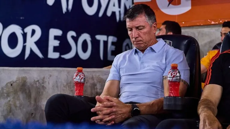 Robert Dante Siboldi no fue renovado por malos manejos