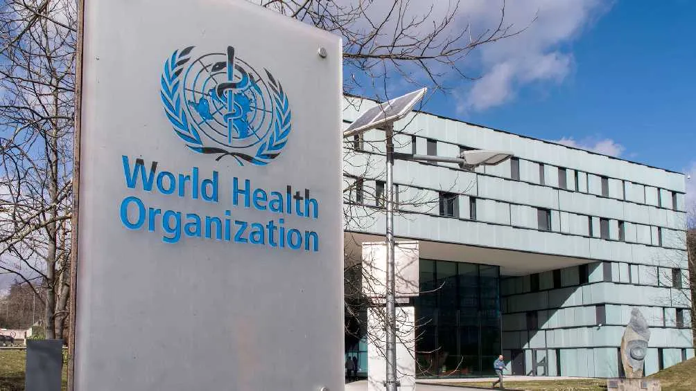 La OMS considera que el riesgo para la población actual por el virus es bajo.