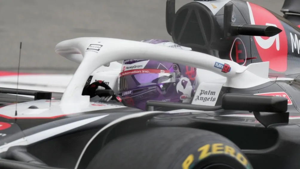 Magnussen se deslinda del accidente