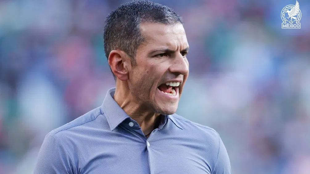 X:@miseleccionmx Jaime Lozano contra las críticas