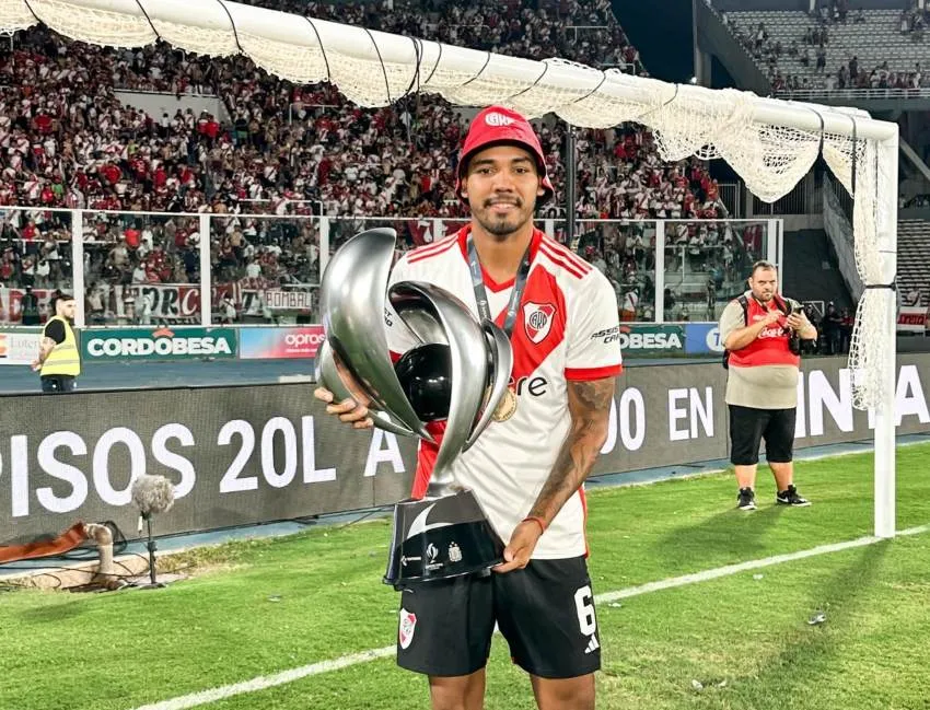 INSTAGRAM: @david_martinez_98