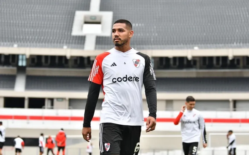 INSTAGRAM: @david_martinez_98