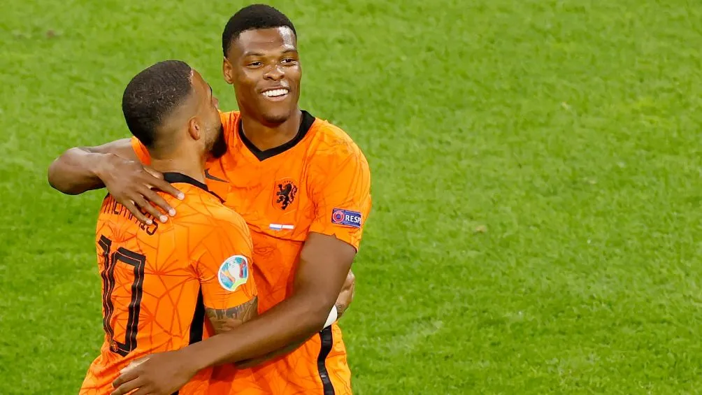 Países Bajos enfrentará la Euro con un par de bajas