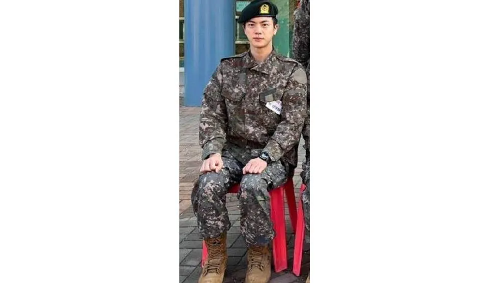 Jin será el primer miembro del grupo de k-pop en salir del servicio militar. Foto Especial