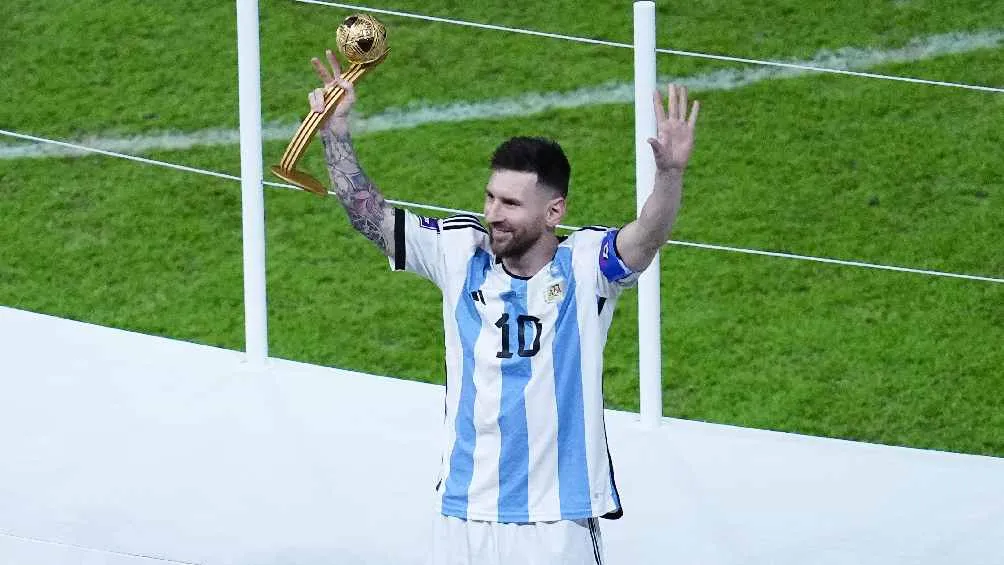 IMAGO7 Messi se comunicó con el exfutbolista