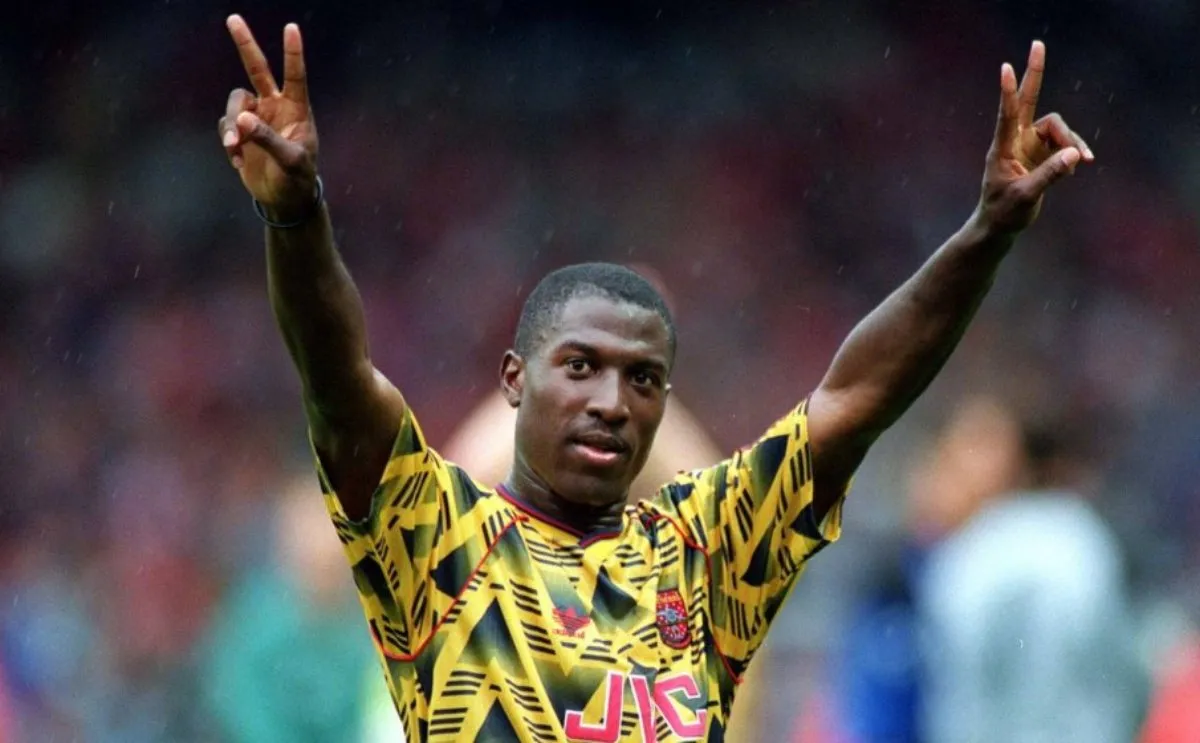 CAPTURA DE PANTALLA: X Fue futbolista del Everton de la Premier League