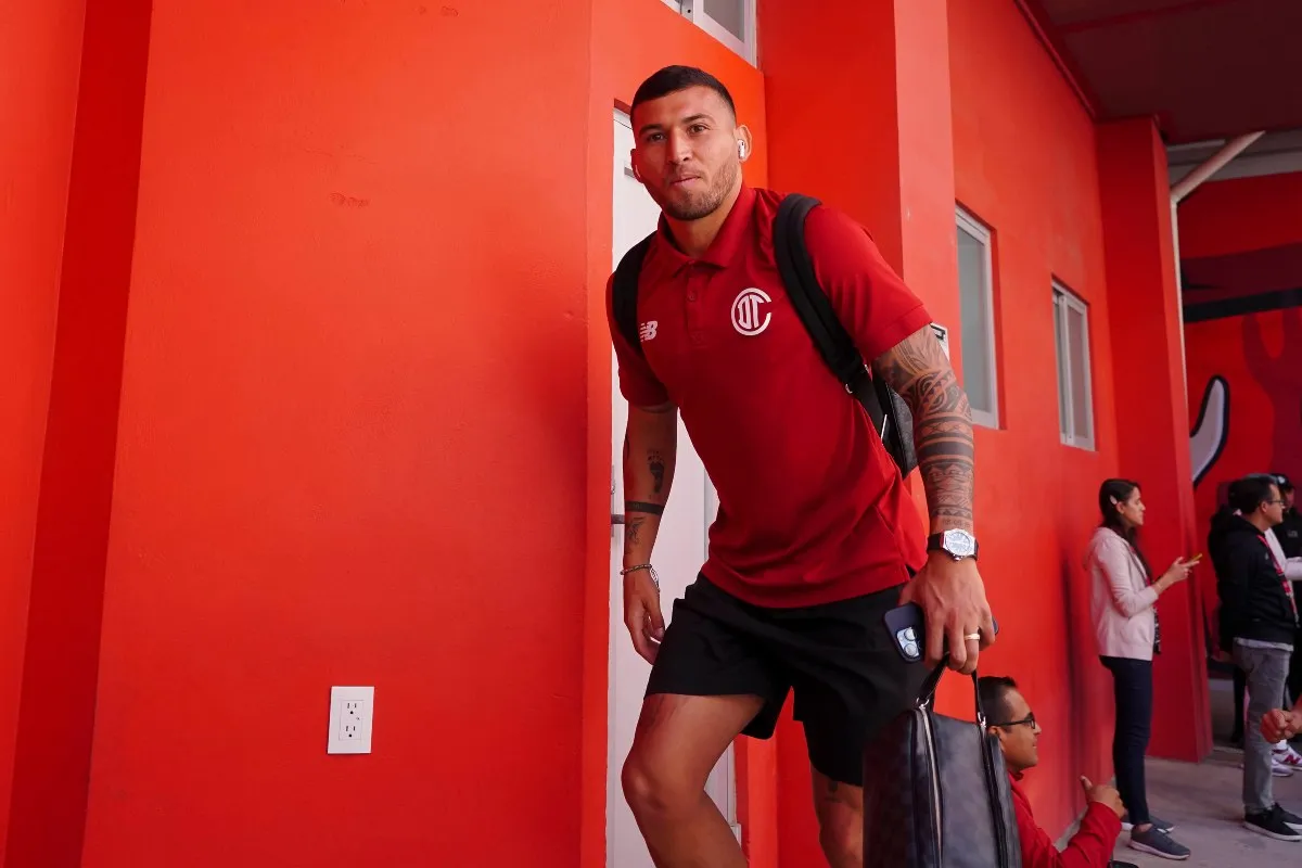 Escobar estará bajo observación