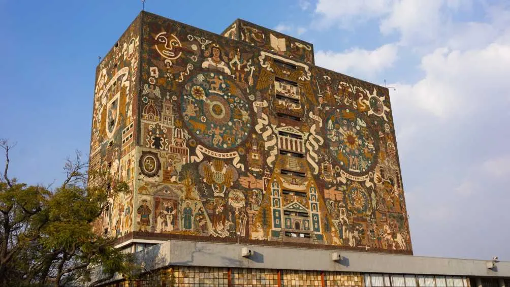 Académicos de la UNAM criticaron el Planc C y las 20 iniciativas de reforma de AMLO.