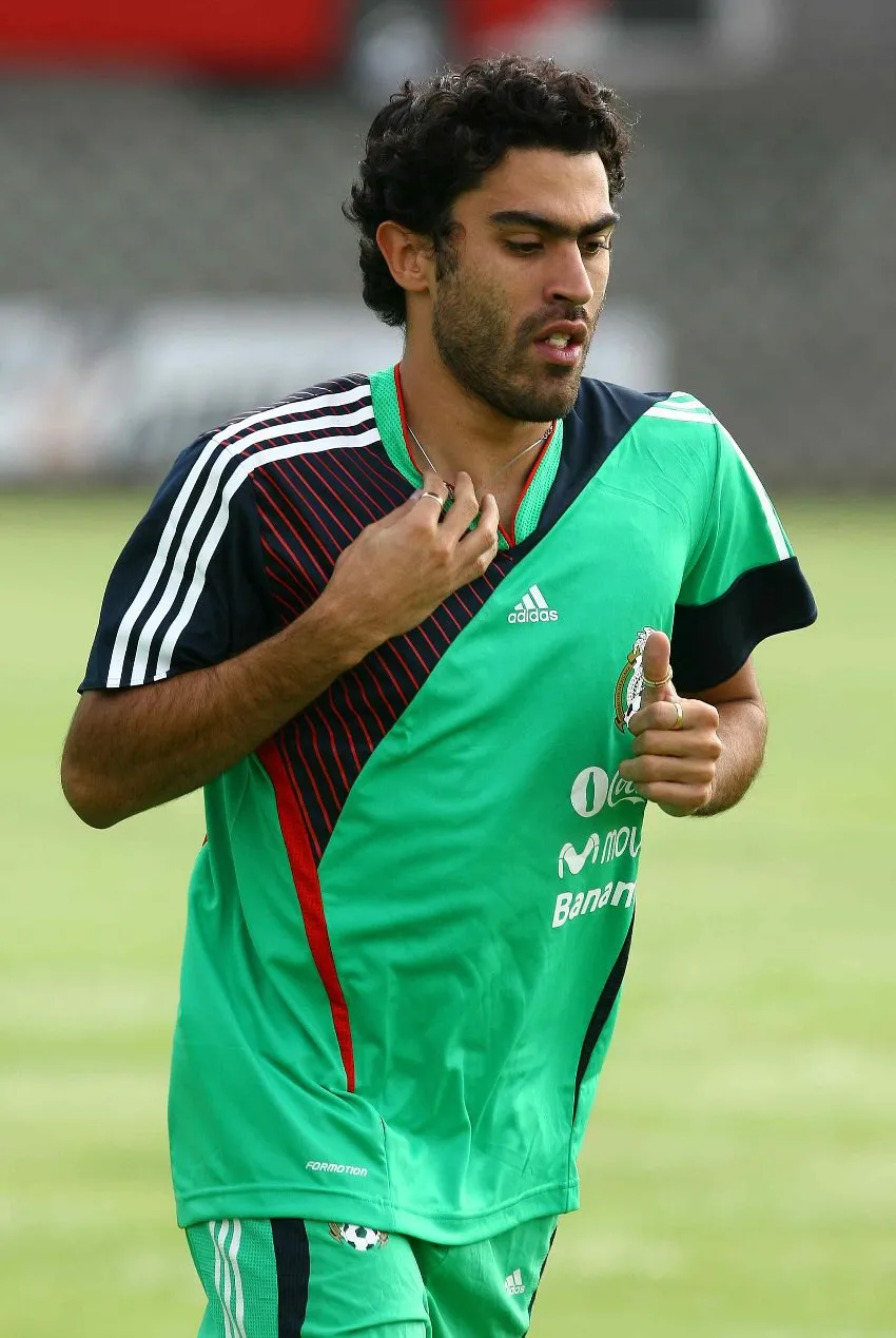 Nery Castillo, delantero de México en 2007