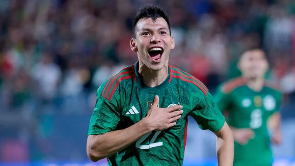 MEXSPORT Lozano celebra un gol con el Tri