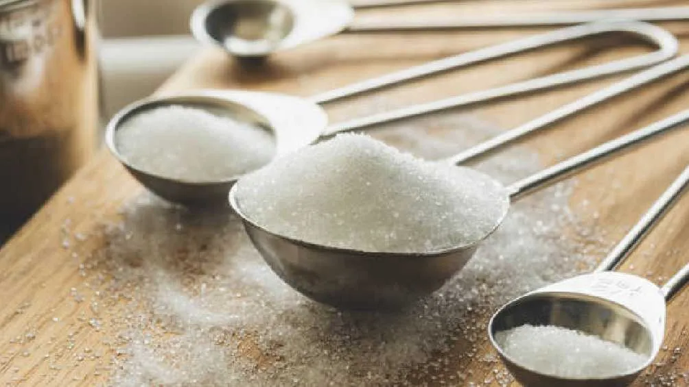 Medio paquete de galletas contiene casi 5 cucharadas de azúcar.