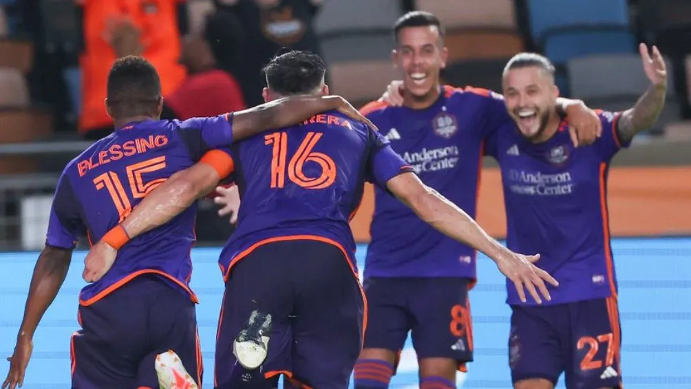 TWITTER: @HoustonDynamo HH jugó los 90 minutos