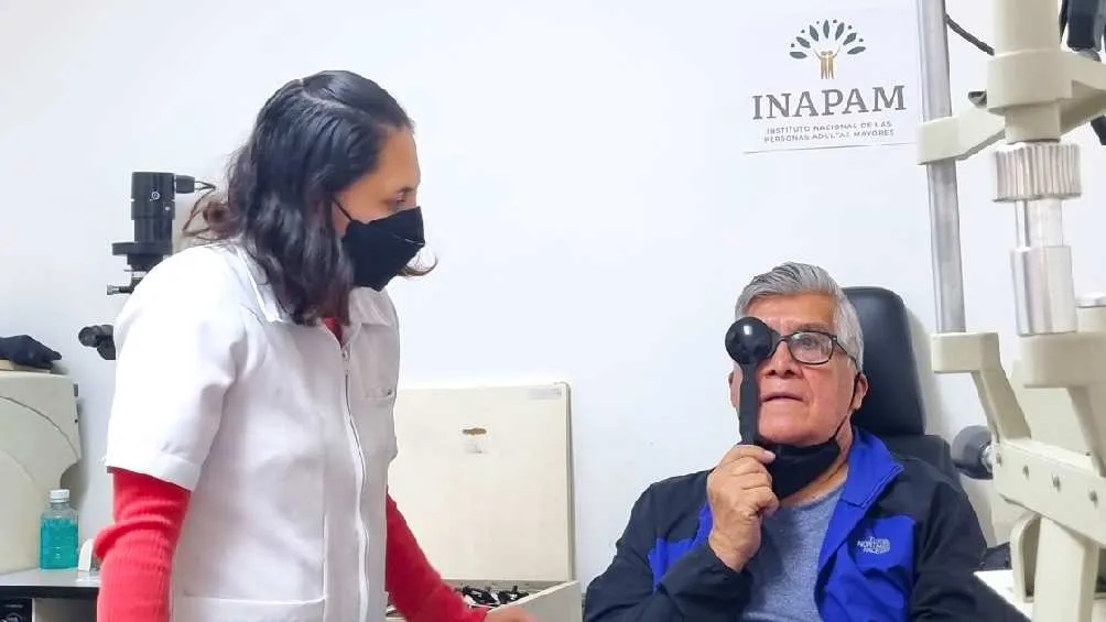 Twitter: @INAPAM Con la credencial del INAPAM se tiene acceso a diferentes beneficios incluyendo algunos médicos.