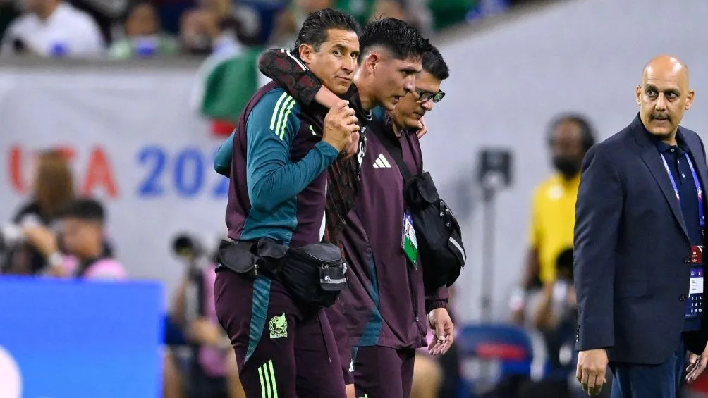 Álvarez se lesionó ante Jamaica