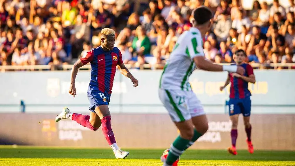 TWITTER @FCBarcelonaB Llegan empatados a unos