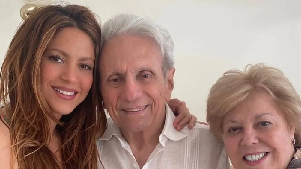Shakira anunció en sus redes sociales que su padre, William Mebarak Chadid, fue dado de alta. Foto Instagram
