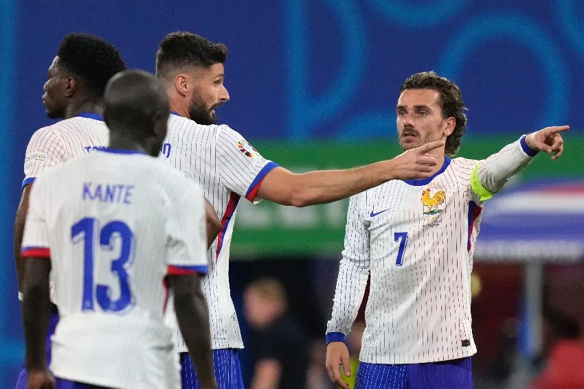 Francia en el partido ante Países Bajos