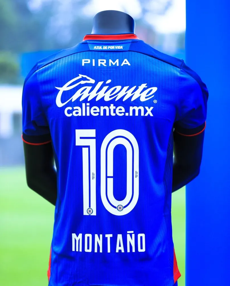 Andrés Montaño es el nuevo 10 de Cruz Azul