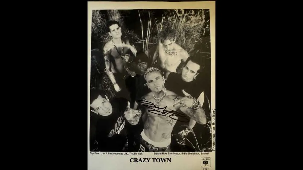Crazy Town lanzó tres discos, siendo el primero el más exitoso.