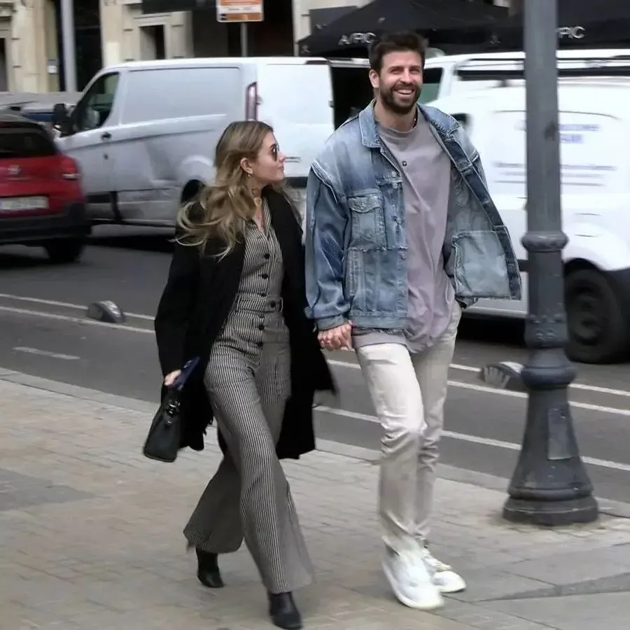 Redes Sociales La pareja ahora se sentirá libre del acoso de los fotógrafos.