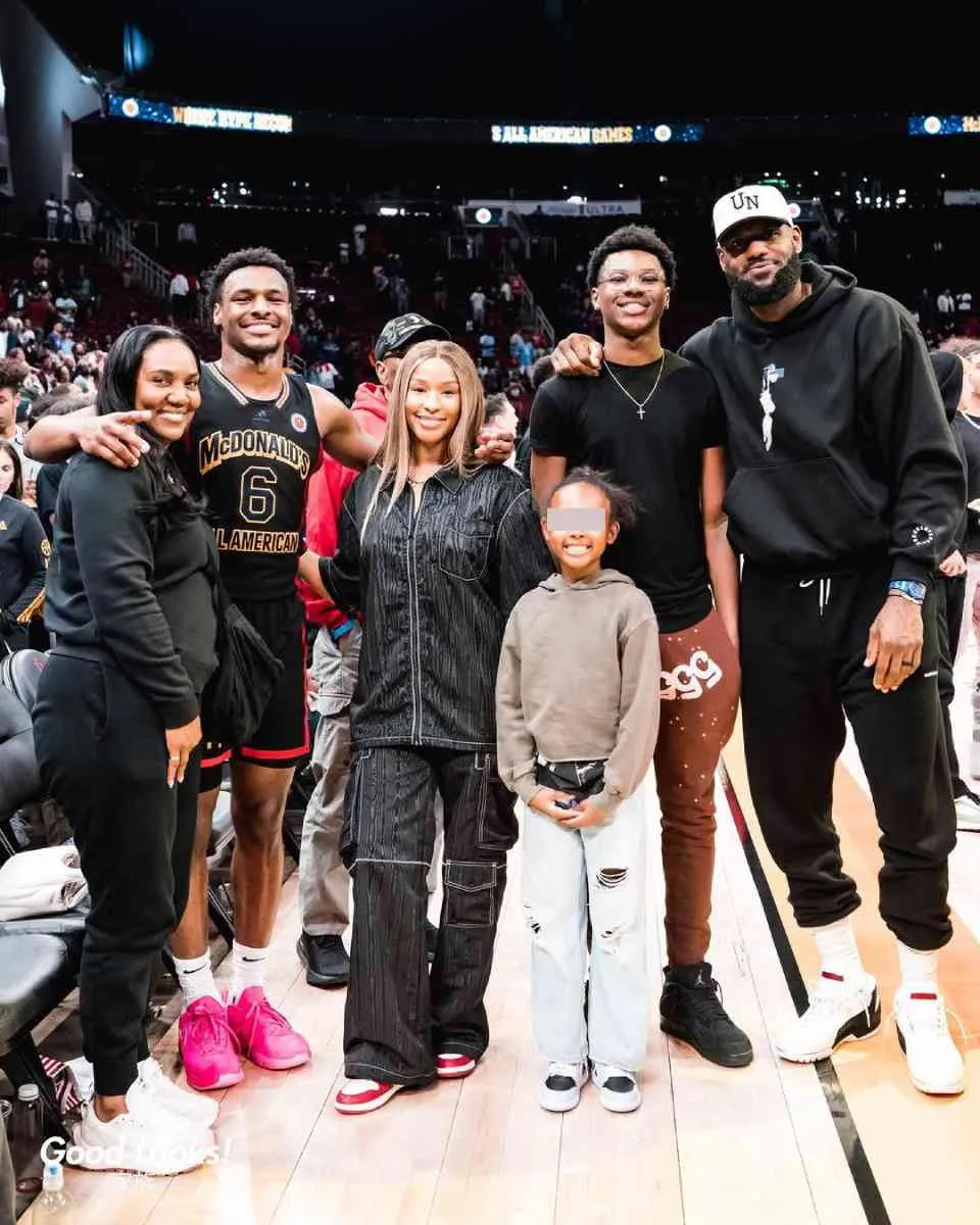 INSTAGRAM: @kingjames Será la primera ocasión que un padre e hijo se coincidan al mismo tiempo