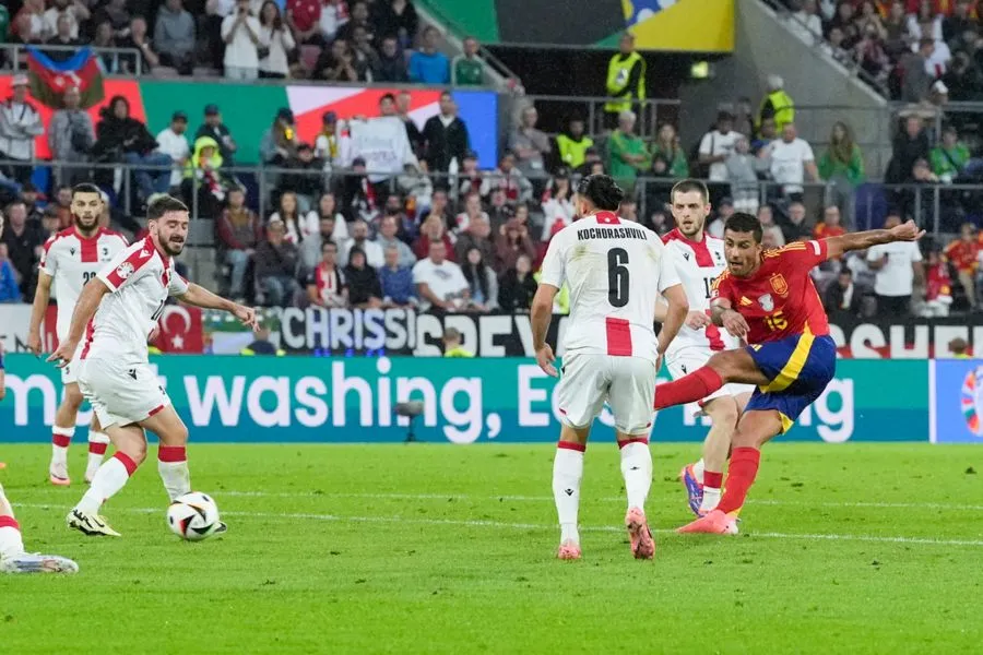Rodri anotó el gol del empate ante Georgia