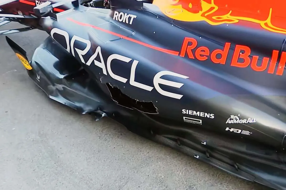 CAPTURA Los pontones del auto de Checo Pérez fueron dañados