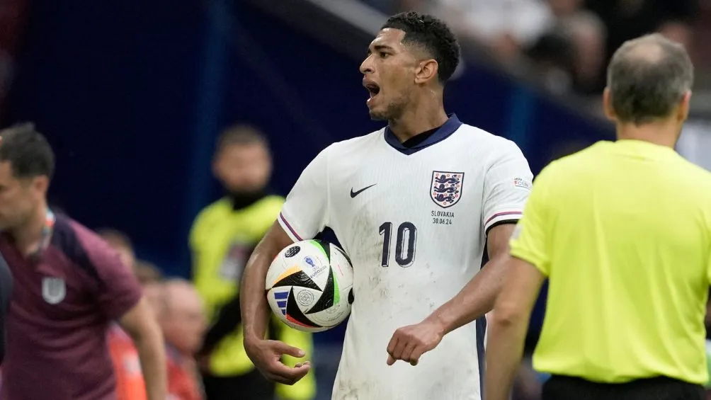 AP Jude durante el partido ante Eslovaquia