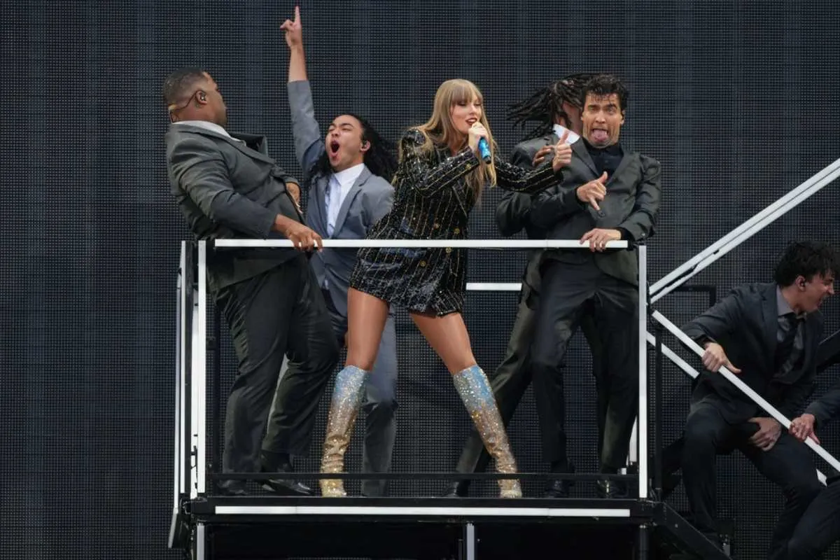 Taylor Swfit sigue de gira en Europa