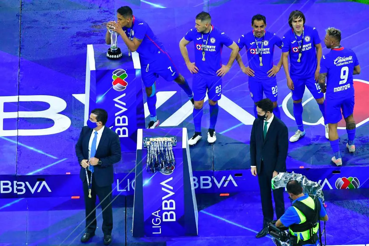 IMAGO 7 El mediocampista buscará otro título tras ganar la Novena