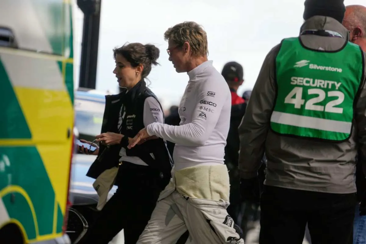 Brad Pitt sigue filmando su película de Fórmula 1