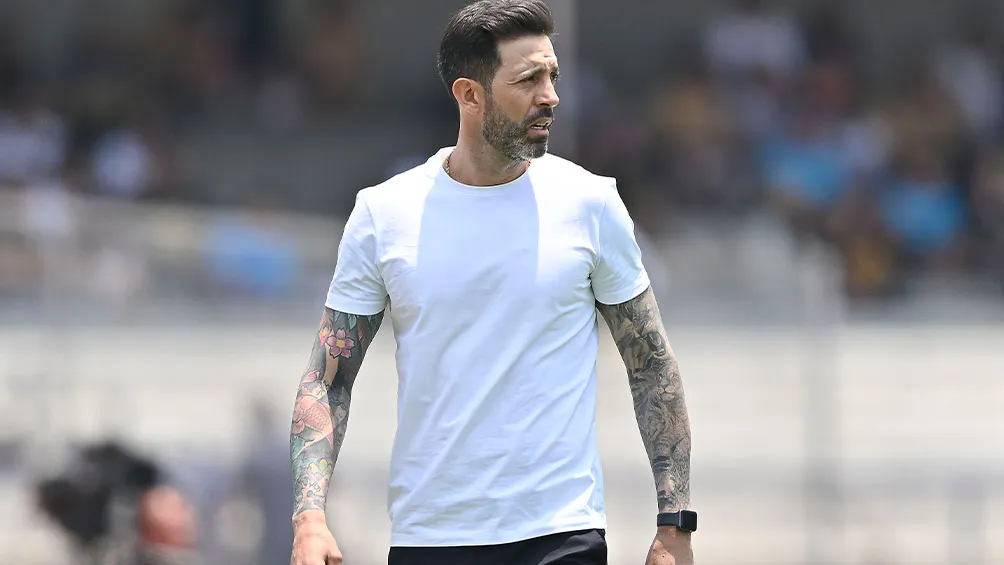 Jorge Bava, entrenador de León