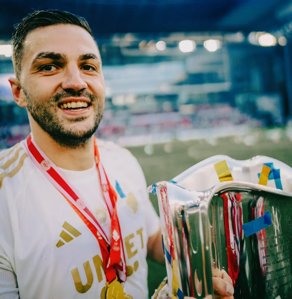 X: @FCKobenhavn Copenhague ganó su última Superliga en 2023