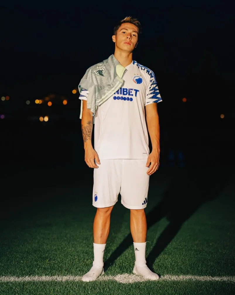 FC Copenhague ya presentó a Huescas