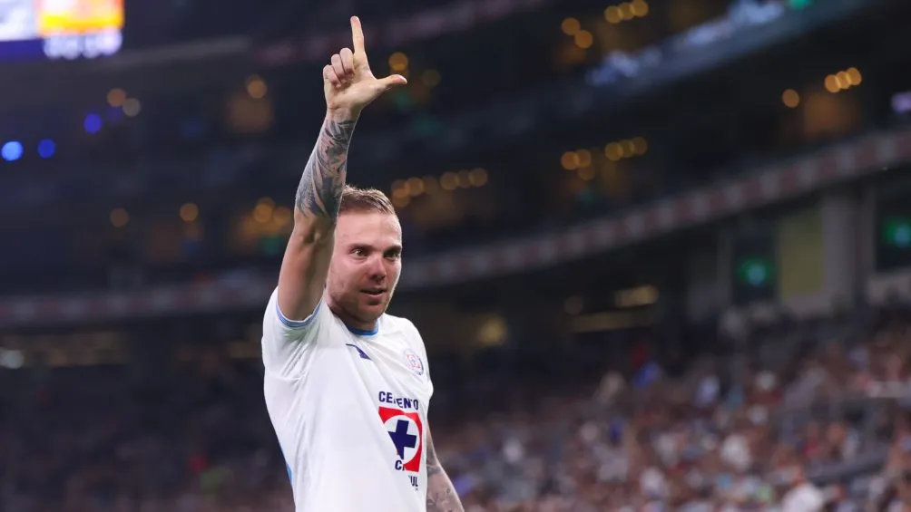 Rotondi celebra su doblete ante Rayados